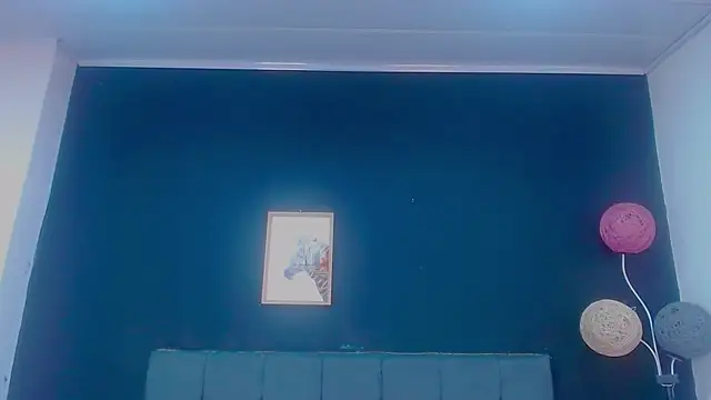 Snapshot of candy_lux_ chatting on October 16, 2025, 6:49 pm candy lux online show from October 16, 2025, 6:49 pm