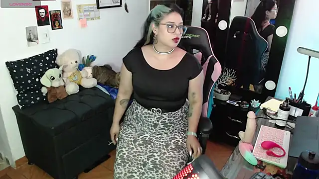 mollyshake1 online show from September 10, 2025, 6:23 am