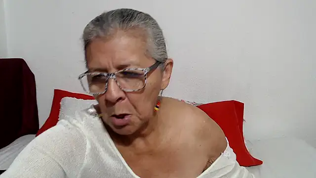 candy mature  online show from May 24, 2026, 12:49 pm