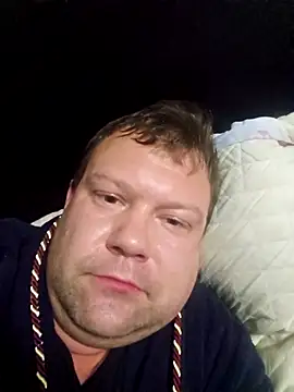 Snapshot of 6Montana6 chatting on November 6, 2025, 9:35 am 6Montana6 online show from November 6, 2025, 9:35 am