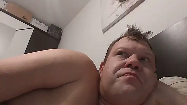 Snapshot of 6Montana6 chatting on November 8, 2025, 12:14 am 6Montana6 online show from November 8, 2025, 12:14 am