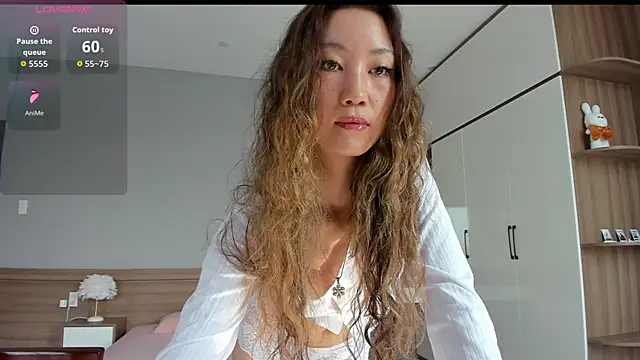 KatyxGold online show from April 10, 2026, 7:26 am