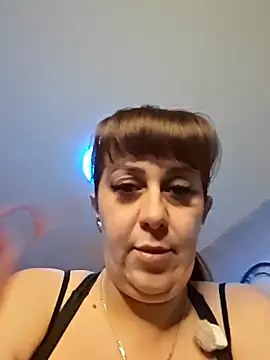 Snapshot of AvaLloyd chatting on January 8, 2026, 3:34 am AvaLloyd online show from January 8, 2026, 3:34 am