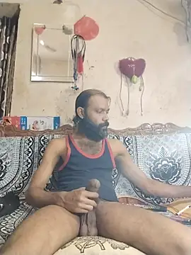 BadBoySmoker7070 online show from October 8, 2025, 10:17 am