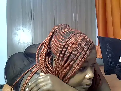 Snapshot of freaky_juicy chatting on November 29, 2025, 2:39 pm freaky juicy online show from November 29, 2025, 2:39 pm