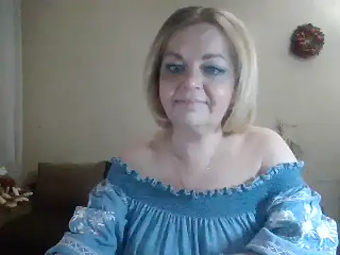 Snapshot of SofiyaPetrova chatting on February 10, 2025, 7:17 pm SofiyaPetrova online show from February 10, 2025, 7:17 pm