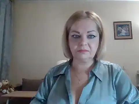 Snapshot of SofiyaPetrova chatting on November 23, 2025, 12:15 pm SofiyaPetrova online show from November 23, 2025, 12:15 pm