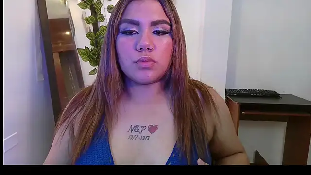 Snapshot of moon_sunflower chatting on July 1, 2026, 3:07 am moon sunflower online show from July 1, 2026, 3:07 am
