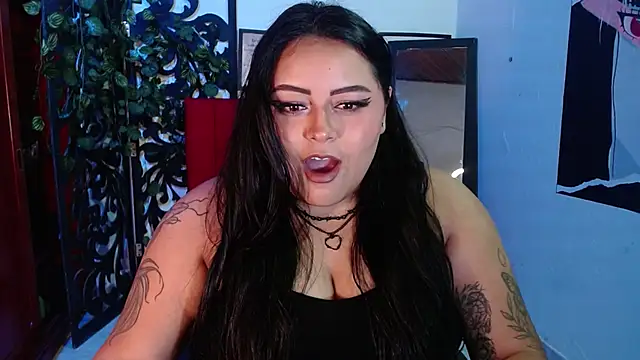 moon sunflower online show from December 2, 2025, 11:06 pm