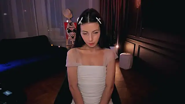 Snapshot of Love_Lines chatting on September 8, 2025, 11:37 pm Love Lines online show from September 8, 2025, 11:37 pm