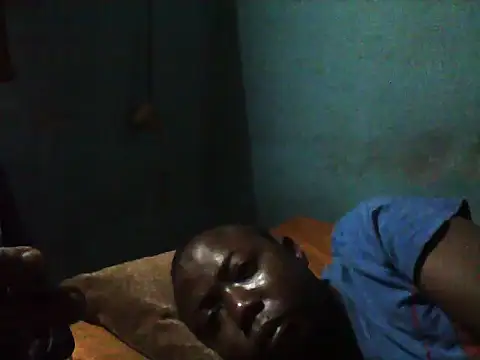 Snapshot of little__joy chatting on September 24, 2025, 12:29 am little joy online show from September 24, 2025, 12:29 am