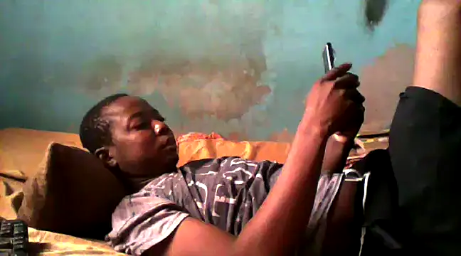 Snapshot of little__joy chatting on February 26, 2025, 1:11 pm little joy online show from February 26, 2025, 1:11 pm