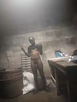 Snapshot of little__joy chatting on October 25, 2025, 10:54 pm little joy online show from October 25, 2025, 10:54 pm