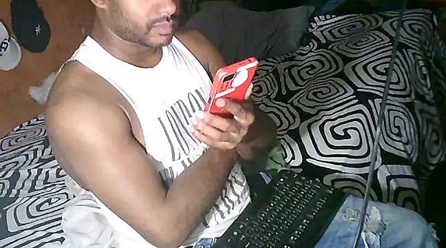 Negroricobaby online show from February 26, 2025, 4:08 am