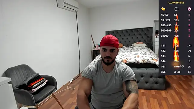 supermanboy94 online show from September 29, 2025, 6:31 am