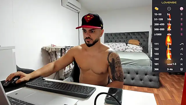 supermanboy94 online show from October 17, 2025, 5:22 am