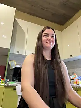 Karolina llove online show from November 18, 2025, 11:59 pm