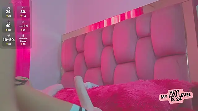 Snapshot of valerymonroe chatting on March 4, 2025, 1:17 pm valerymonroe online show from March 4, 2025, 1:17 pm