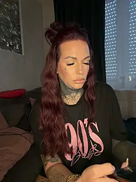 Snapshot of AileenInkOfficial chatting on March 16, 2026, 8:07 am AileenInkOfficial online show from March 16, 2026, 8:07 am