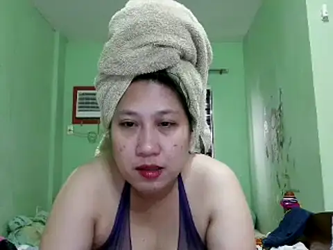Snapshot of sweetsexysmile chatting on August 3, 2026, 2:30 am sweetsexysmile online show from August 3, 2026, 2:30 am