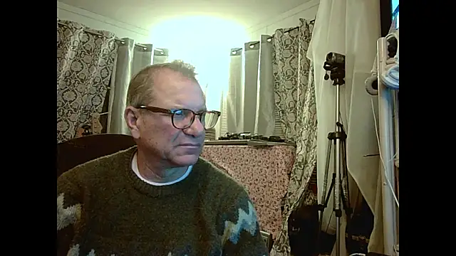 Snapshot of coryassman chatting on April 26, 2026, 10:23 am coryassman online show from April 26, 2026, 10:23 am