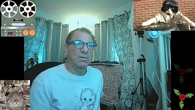 Snapshot of coryassman chatting on April 29, 2026, 9:32 pm coryassman online show from April 29, 2026, 9:32 pm