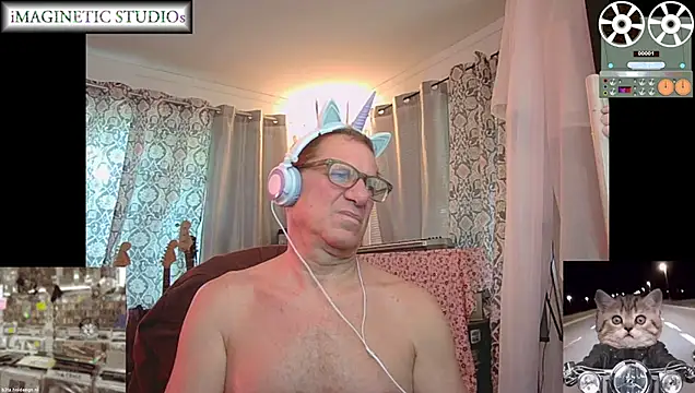 Snapshot of coryassman chatting on March 9, 2026, 7:39 pm coryassman online show from March 9, 2026, 7:39 pm