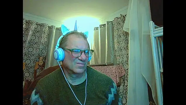Snapshot of coryassman chatting on March 28, 2026, 11:33 am coryassman online show from March 28, 2026, 11:33 am