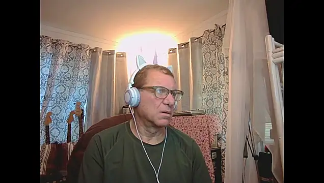 Snapshot of coryassman chatting on March 11, 2026, 12:48 am coryassman online show from March 11, 2026, 12:48 am