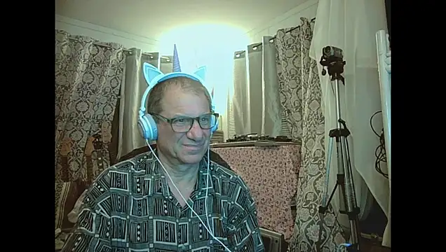 Snapshot of coryassman chatting on May 31, 2026, 5:57 am coryassman online show from May 31, 2026, 5:57 am