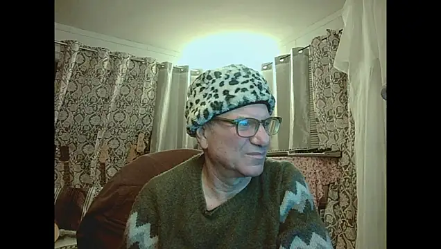 Snapshot of coryassman chatting on April 5, 2026, 9:38 am coryassman online show from April 5, 2026, 9:38 am