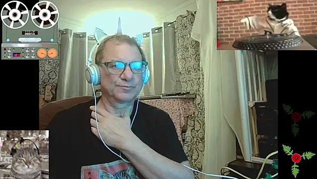Snapshot of coryassman chatting on April 4, 2026, 8:43 am coryassman online show from April 4, 2026, 8:43 am