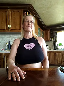 Lotus-blume1 online show from April 7, 2026, 9:55 am