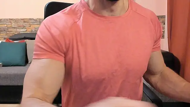 Snapshot of HotHunkTrainer chatting on April 18, 2026, 8:38 am HotHunkTrainer online show from April 18, 2026, 8:38 am