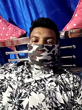 Snapshot of model_yesx chatting on February 21, 2026, 5:15 pm model yesx online show from February 21, 2026, 5:15 pm