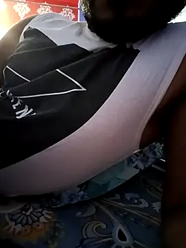 Snapshot of model_yesx chatting on February 21, 2025, 5:42 pm model yesx online show from February 21, 2025, 5:42 pm