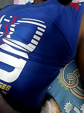 Snapshot of model_yesx chatting on November 15, 2025, 5:17 pm model yesx online show from November 15, 2025, 5:17 pm