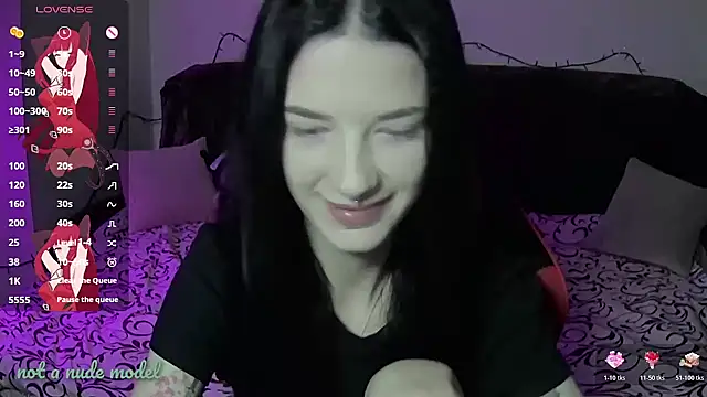 Snapshot of Miya_Dream_UKR chatting on January 7, 2026, 5:40 pm Miya Dream UKR online show from January 7, 2026, 5:40 pm