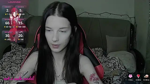 Snapshot of Miya_Dream_UKR chatting on November 27, 2025, 5:02 pm Miya Dream UKR online show from November 27, 2025, 5:02 pm