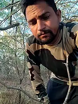 lovesuna online show from April 9, 2026, 1:18 am