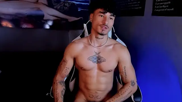 Snapshot of Thomas_Fit1 chatting on April 29, 2026, 3:16 pm Thomas Fit1 online show from April 29, 2026, 3:16 pm