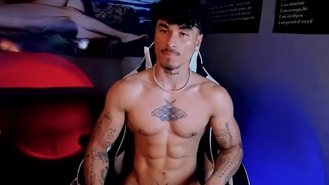 Snapshot of Thomas_Fit1 chatting on April 29, 2026, 5:30 pm Thomas Fit1 online show from April 29, 2026, 5:30 pm