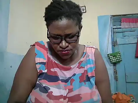 Snapshot of sexy_bigboobss chatting on March 3, 2026, 7:26 am sexy bigboobss online show from March 3, 2026, 7:26 am