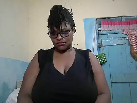 Snapshot of sexy_bigboobss chatting on March 11, 2026, 7:41 pm sexy bigboobss online show from March 11, 2026, 7:41 pm