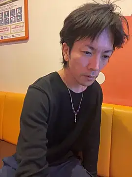 Snapshot of Katakuriko-Denpun chatting on March 11, 2026, 10:09 am Katakuriko-Denpun online show from March 11, 2026, 10:09 am