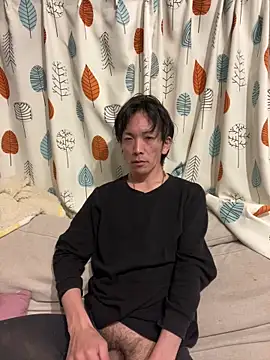 Snapshot of Katakuriko-Denpun chatting on March 9, 2026, 1:25 pm Katakuriko-Denpun online show from March 9, 2026, 1:25 pm
