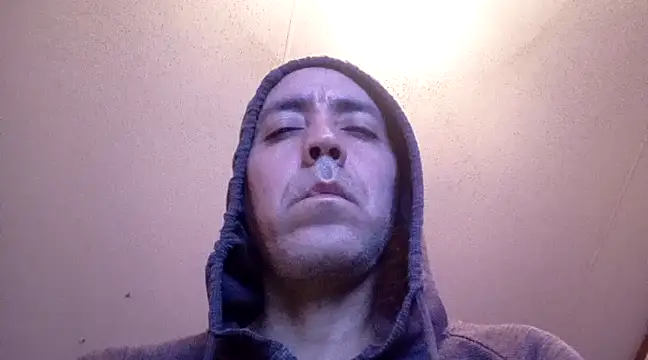 Xoc8  online show from March 1, 2025, 10:10 pm