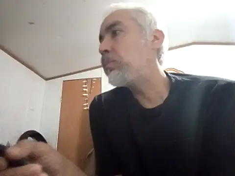 Snapshot of Xoc8_ chatting on February 4, 2026, 2:17 am Xoc8 online show from February 4, 2026, 2:17 am