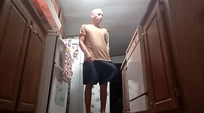 Xoc8  online show from February 24, 2025, 4:26 pm