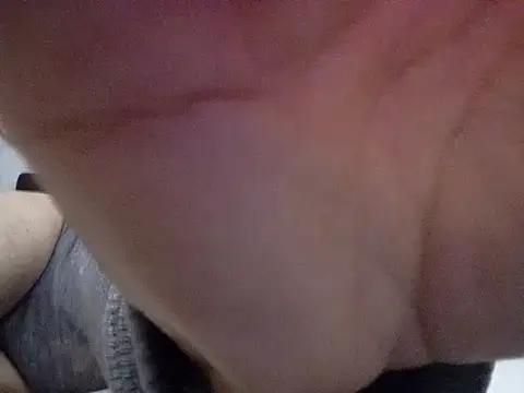 Xoc8  online show from March 19, 2026, 3:39 am